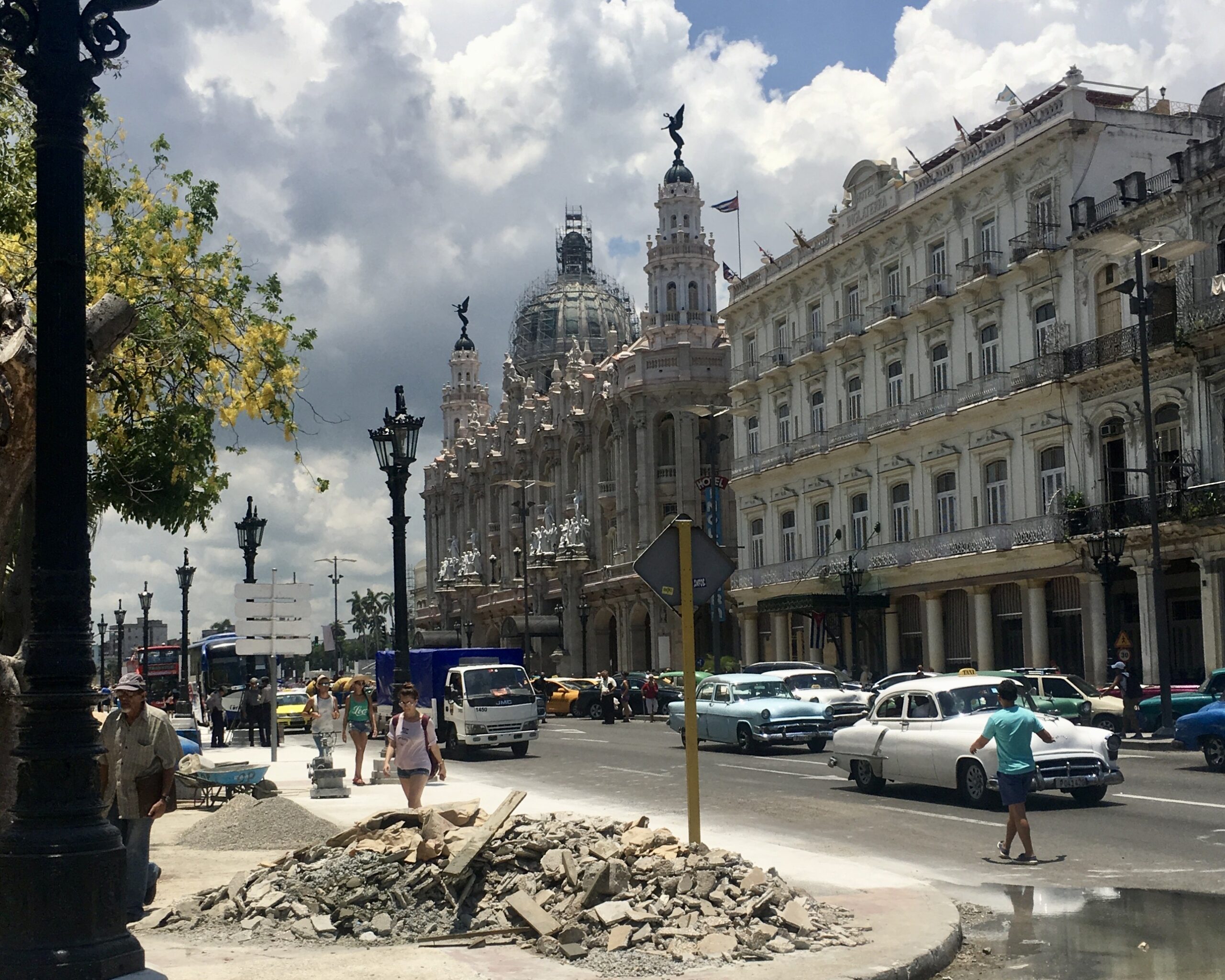 Cuba Was a Beautiful Disaster: The Trip That Made Me a Real Traveler